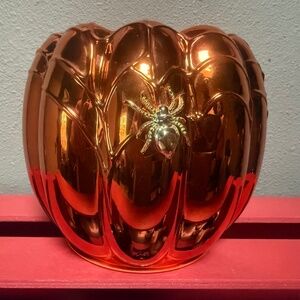 Bath & Body Works 2023 Halloween Light-up Pumpkin Skull 3 Wick Candle Holder NEW